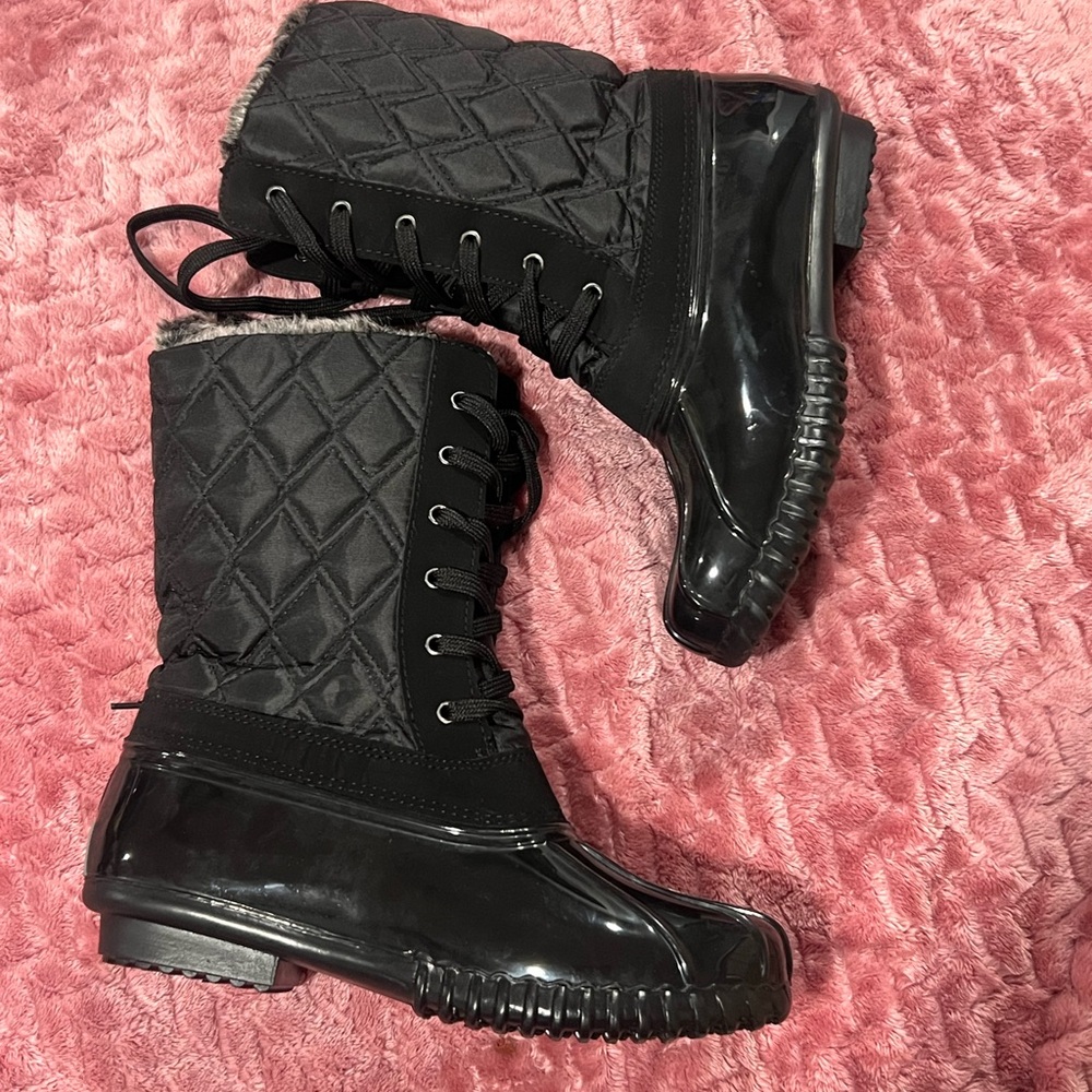 Sporto Black Quilted Winter Boots